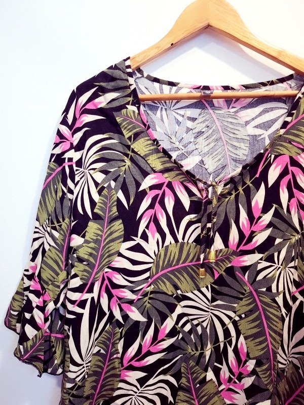 Producto - Blusa floreada