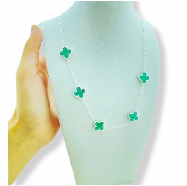 Producto - Collar trébol verde acero blanco