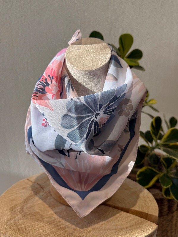Producto - PAÑUELO NICOSIA
