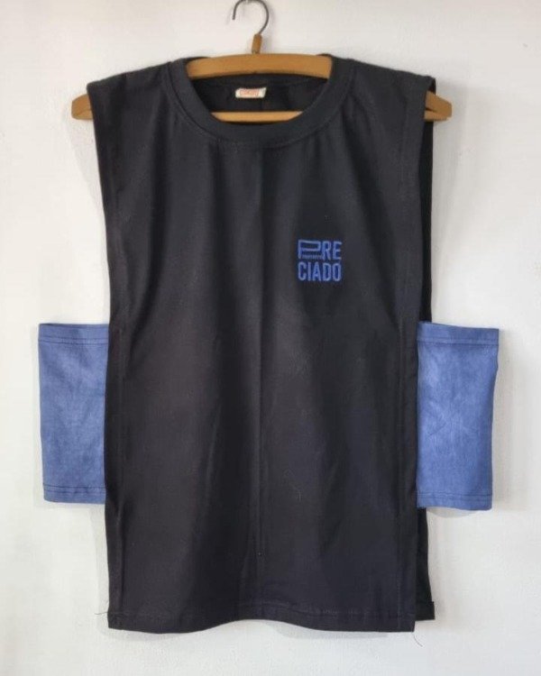 Producto - Musculosa Onírica Negra