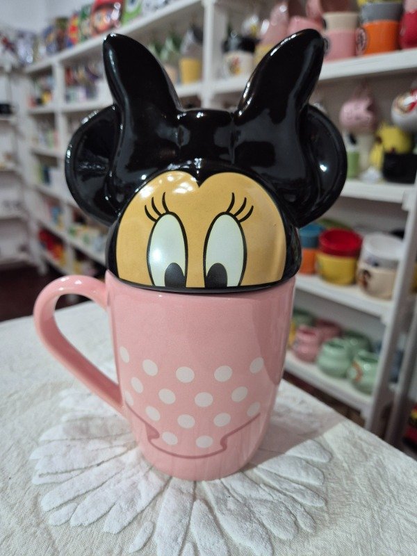 Producto - Taza premium Minnie con tapa