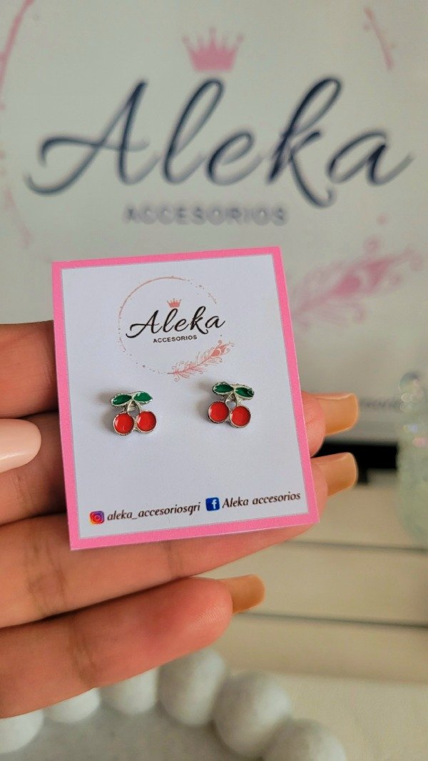 Producto - Aros cereza mini plateado