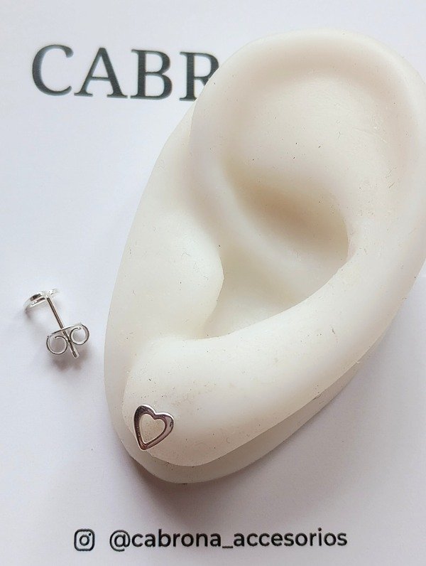 Producto - Aros Pasantes Corazón Calado Mini