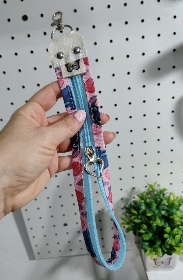 Producto - Llavero cierre stich