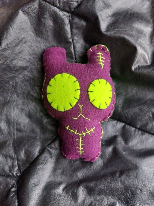 Producto - Rabbid uva con amarillo neón