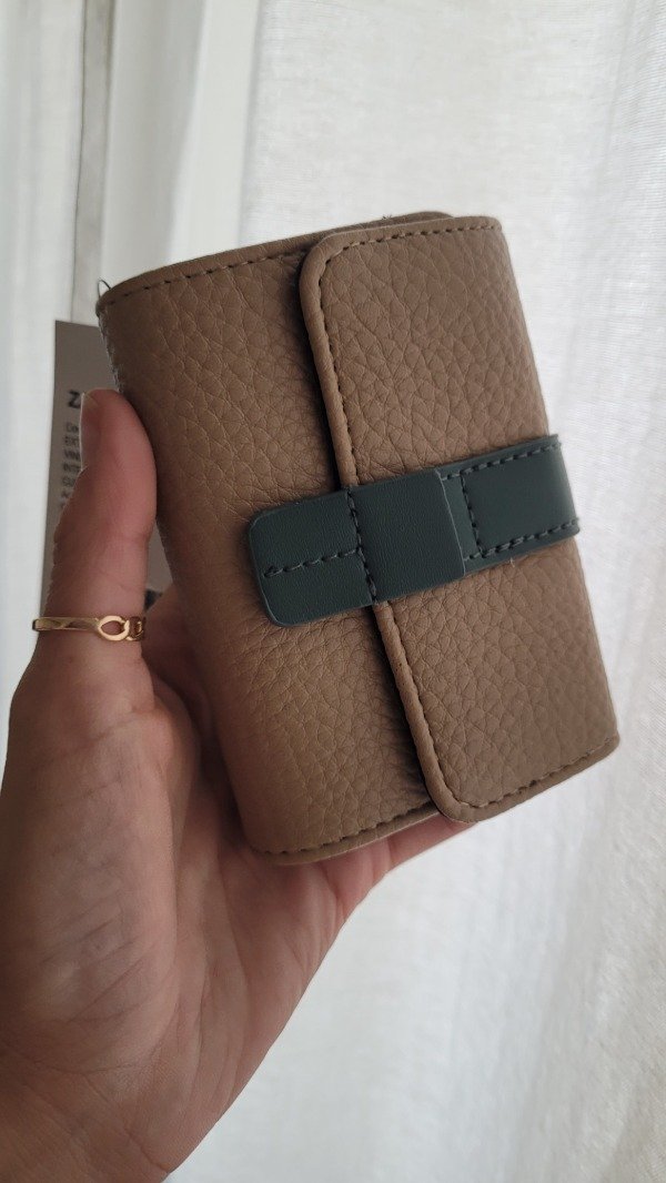 Producto - Tarjetero Beige marca Zaphir