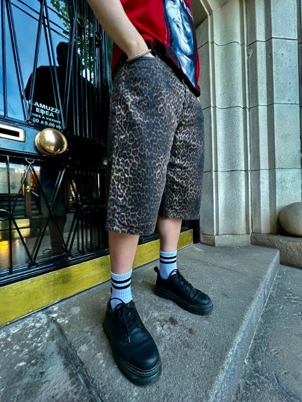Producto - BERMUDA BAGGY ESTAMPADO LEOPARDO