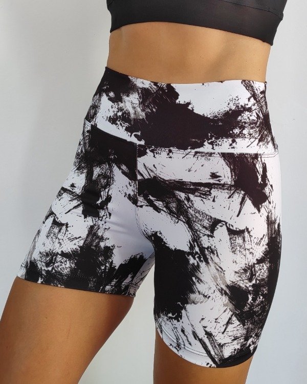 Producto - SHORT ESTAMPADO BLANCO Y NEGRO
