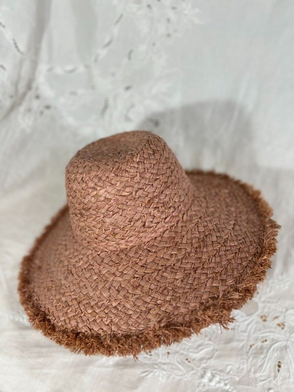 Producto - Importante sombrero de playa
