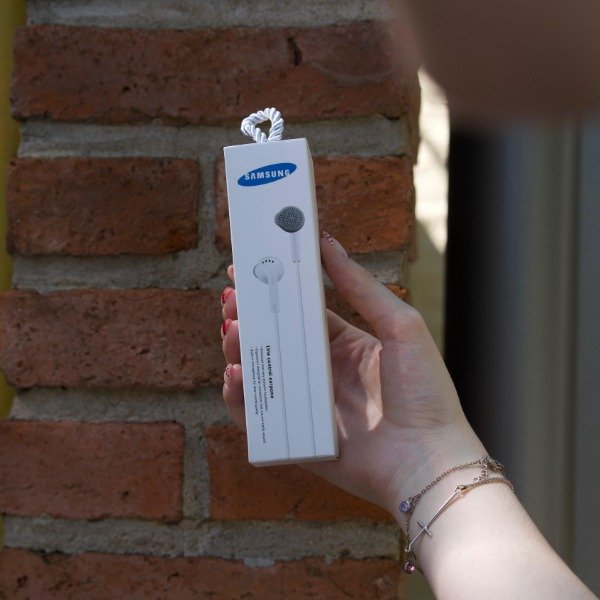 Producto - AUXILIAR samsung