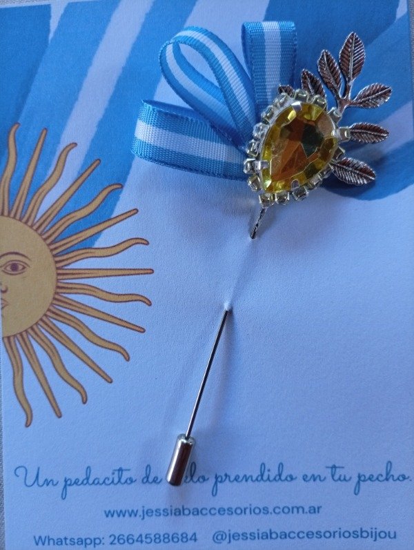 Producto - Escarapela pin algarrobo abuelo