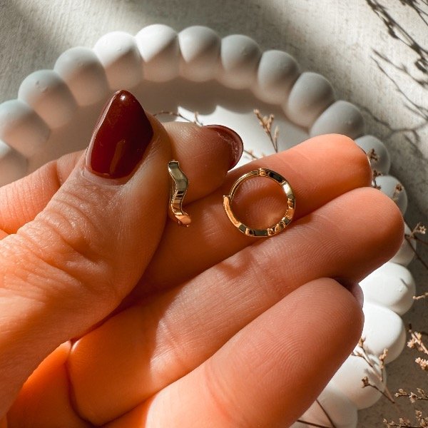 Producto - Argollitas ondita clásicas mini doradas
