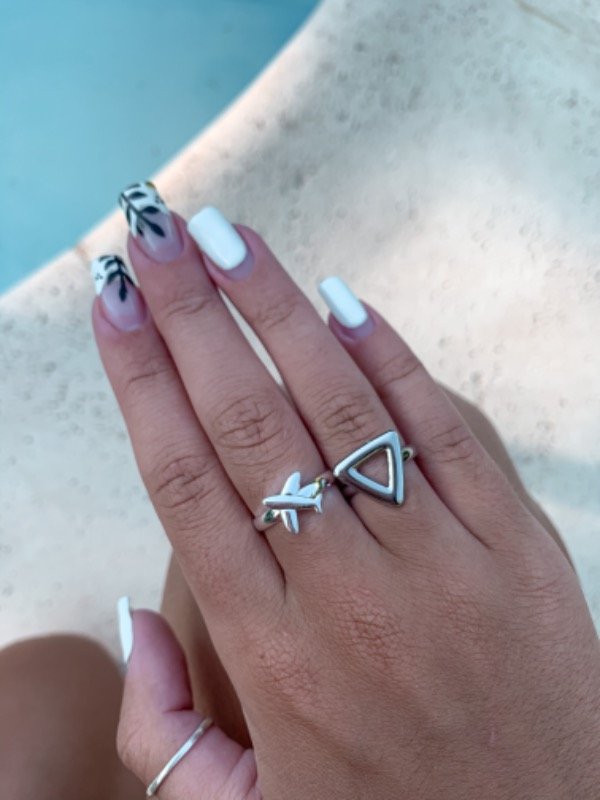 Producto - Anillo triángulo
