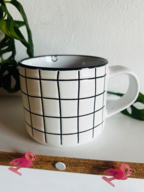 Producto - Taza cuadrille blanca