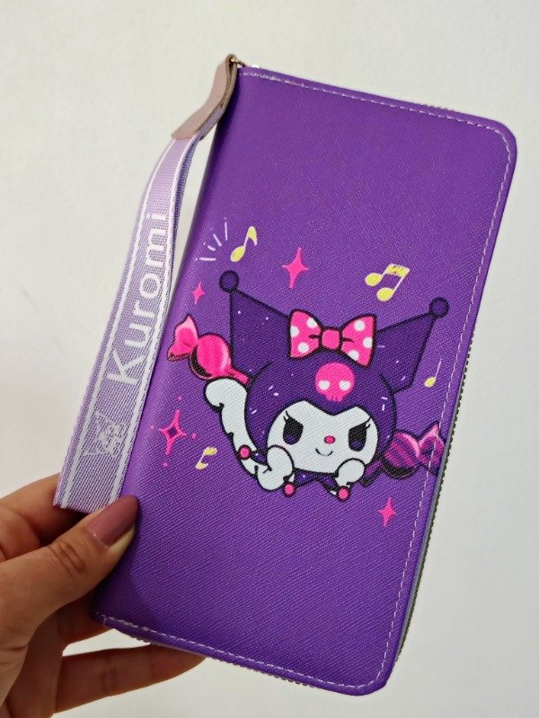 Producto - Billetera kuromi acostada