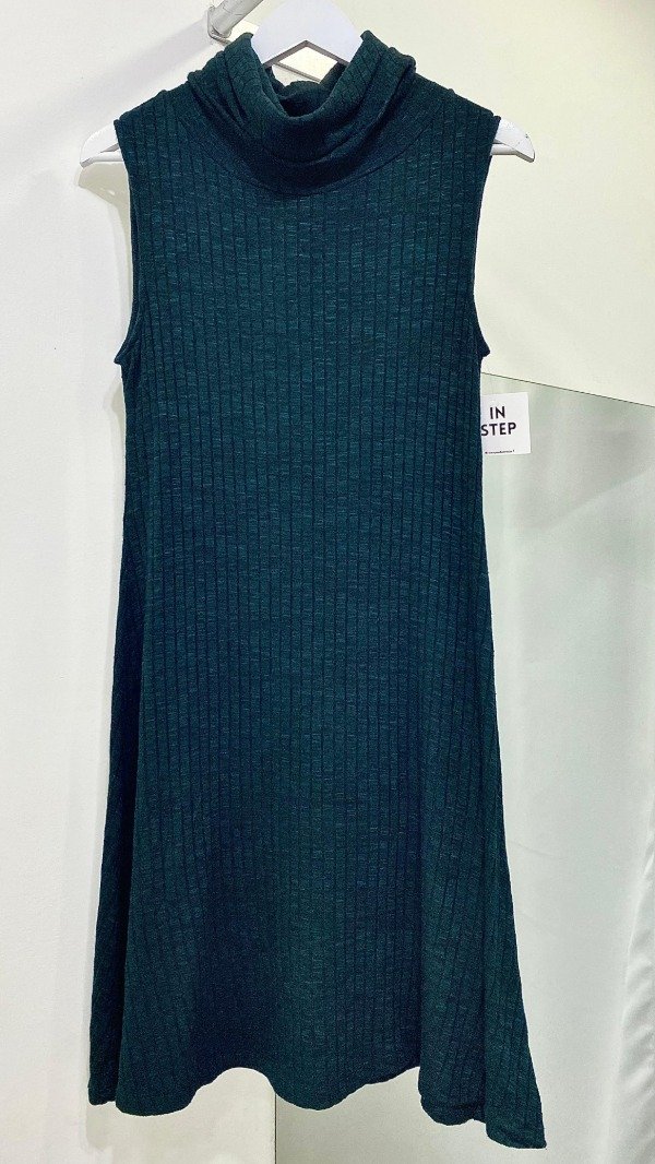 Producto - VESTIDO CUELLO POLERA DE HILO IMPORTADO APT9