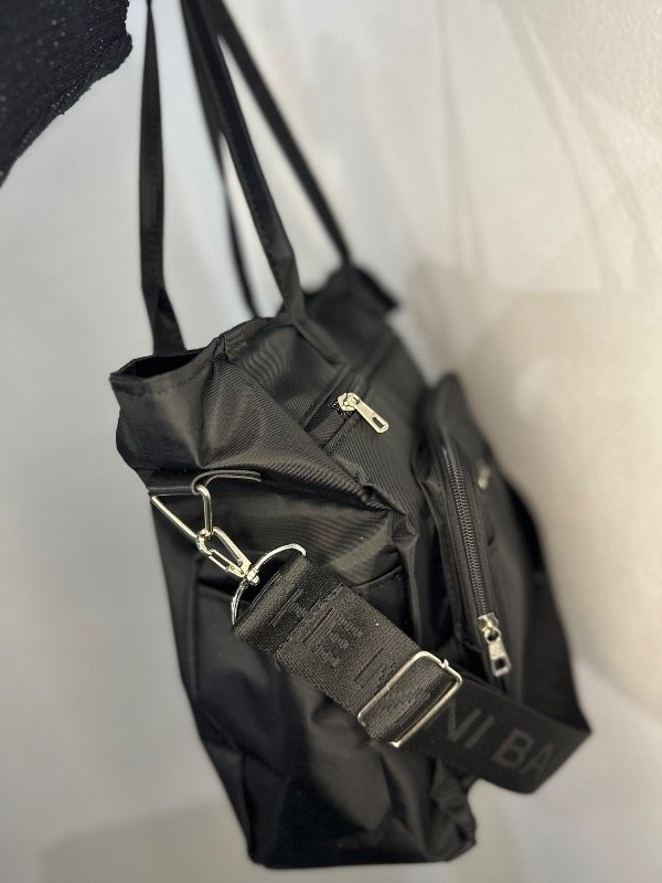 Producto - Cartera impermeable negra - 2