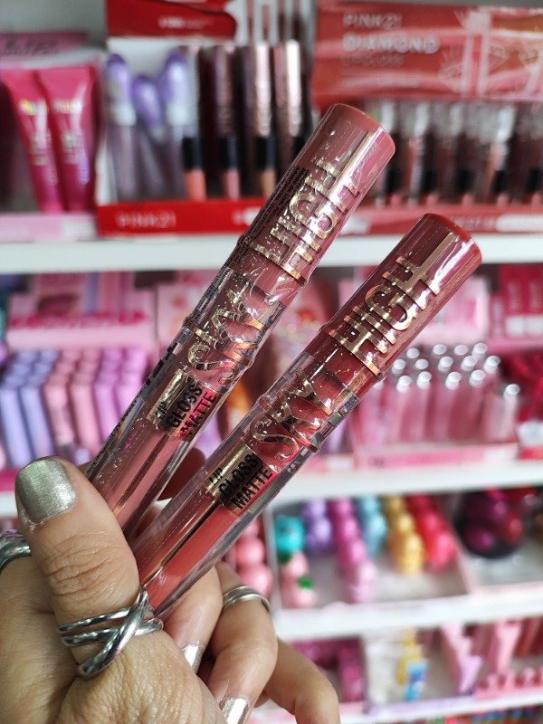 Producto - Labial matte líquido SKY high TEI