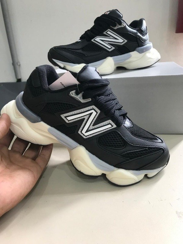 Producto - NEW BALANCE 9060 Negro
