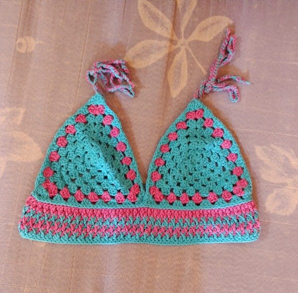 Producto - Top triangulo musculosa