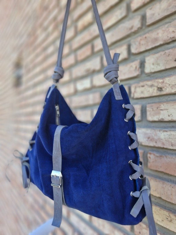 Producto - Sobre Revolución gamuza y cuero