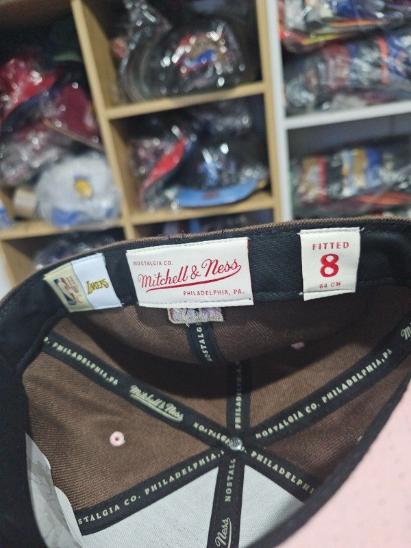 Los Angeles Lakers Vintage Finals 2009 Side Patch de Mitchell And Ness, talle 8 — imagen 6