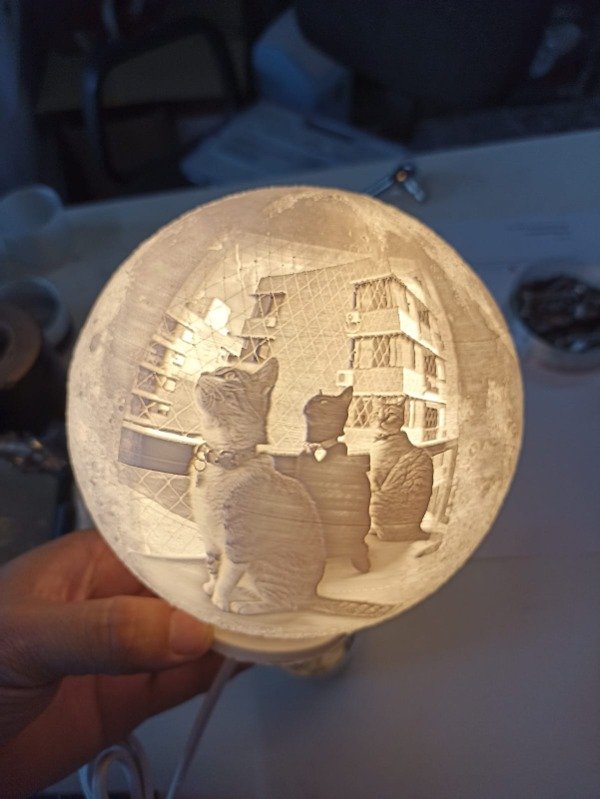 Producto - luna personalizada con foto litofania