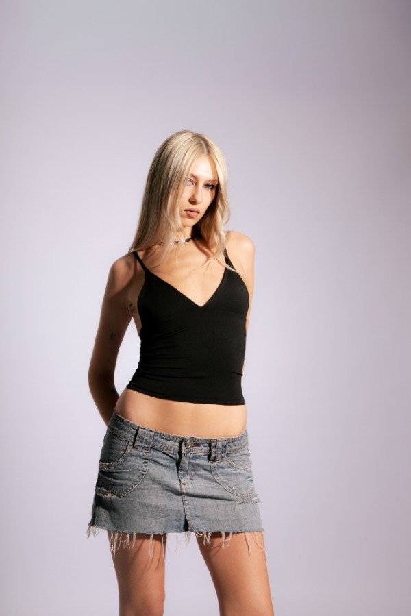 Producto - MUSCULOSA NEGRA LYCRA (preventa)