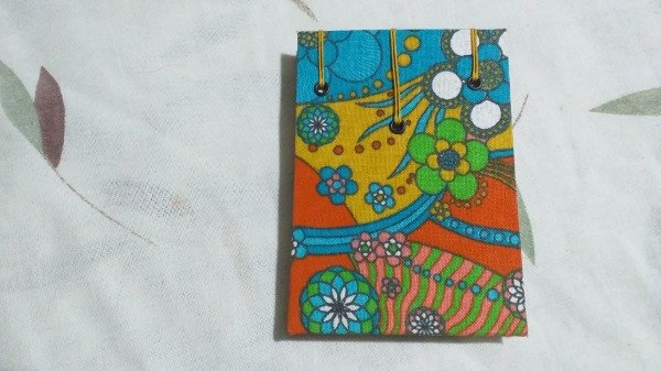 Producto - LIBRETA VERSATIL FLOREADA