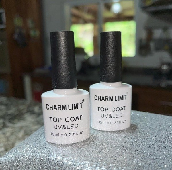 Producto - Top coat charm limit