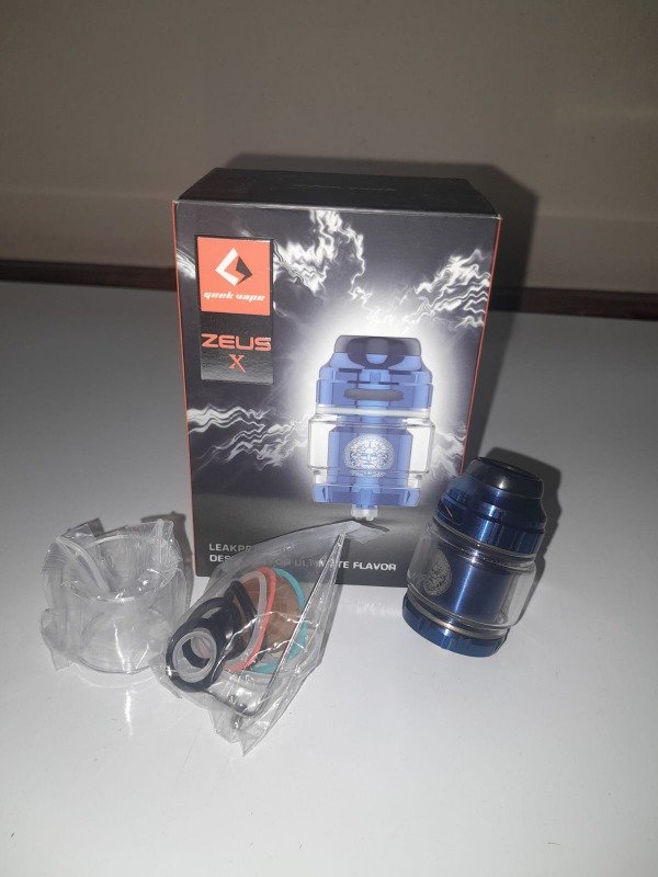 Producto - GEEKVAPE ZEUS X RTA(usado)
