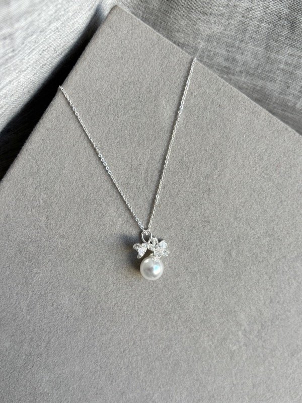 Producto - Collar Flor con Perla Acero Blanco