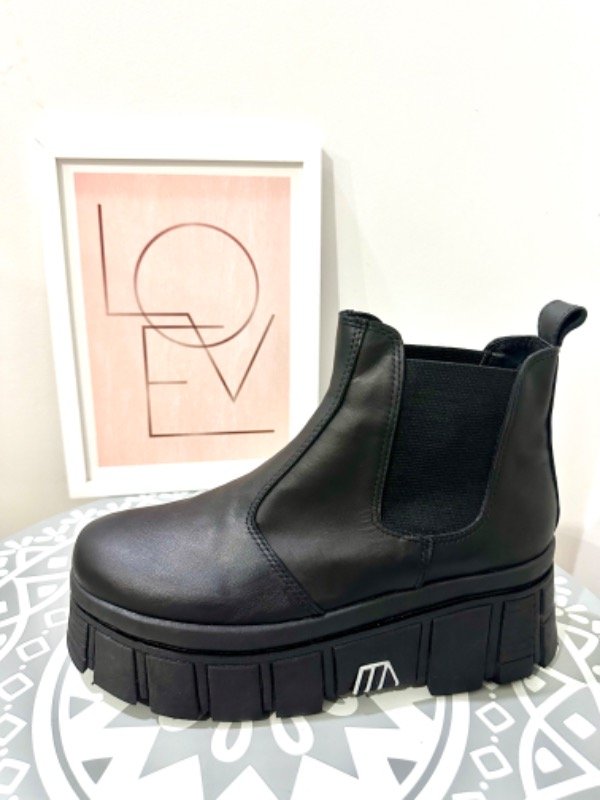 Producto - Botas Barcelona - SOLO EN 40