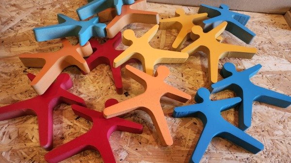 Producto - Juego de equilibristas Figuras de colores hombrecitos para apilar x 10 unid