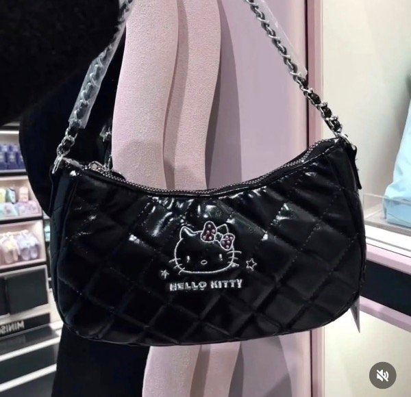 Producto - Cartera Hello Kitty Black Y2K - 1