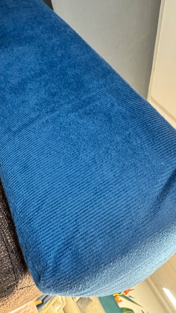 Producto - Esquinero 2mts + Puff - 12