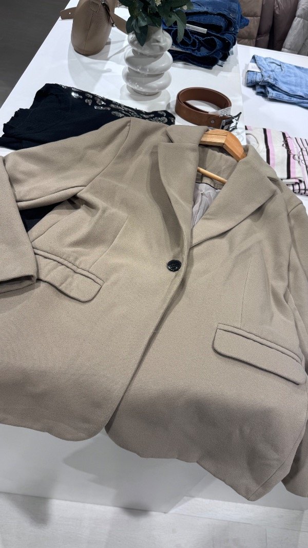Producto - Blazer visón