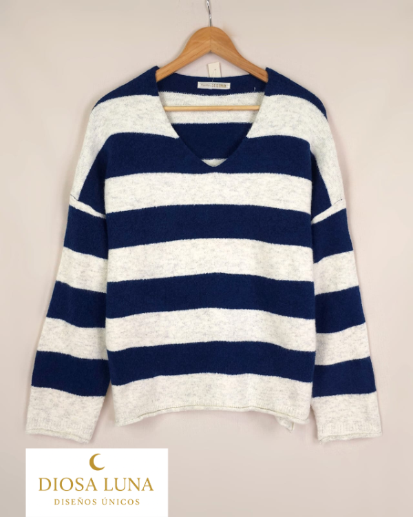 Producto - Sueter cuello V