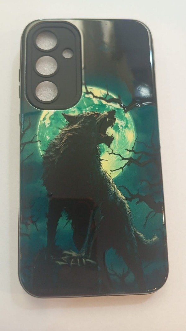 Producto - Funda Rígida Alto Impacto lobo 2 para Samsung A56