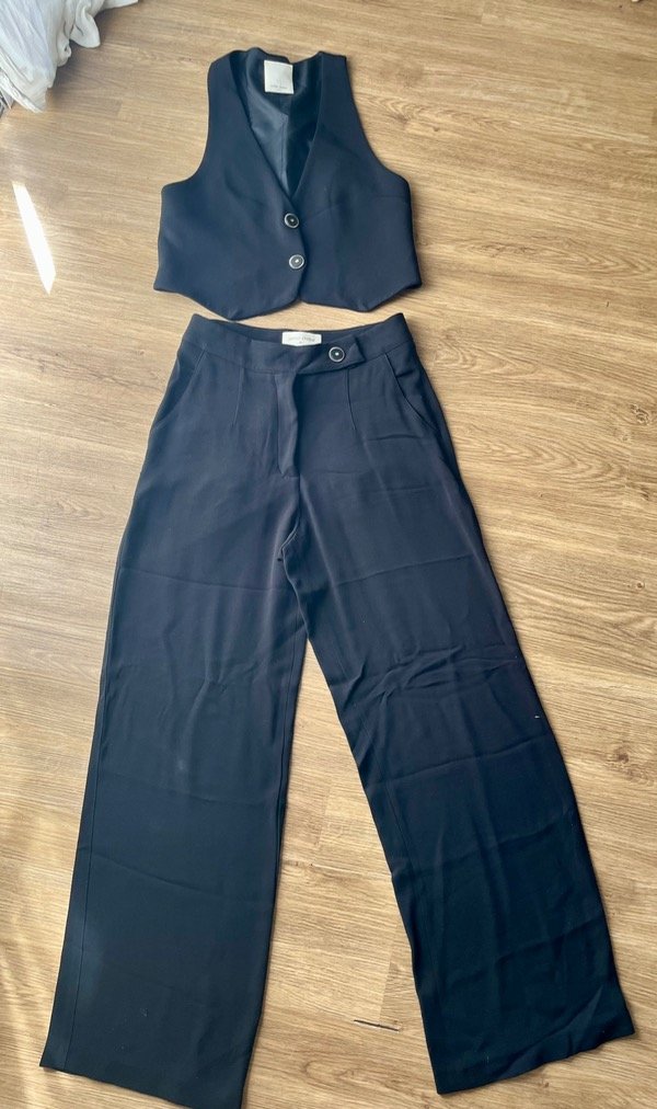 Producto - CONJUNTO JAZMIN TALLE 2-3