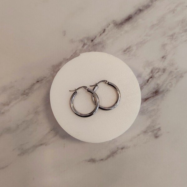 Producto - Argollas de acero quirúrgico redondeada 2,5cm