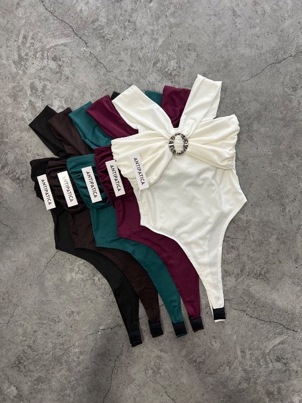 Producto - Body cruz hebilla