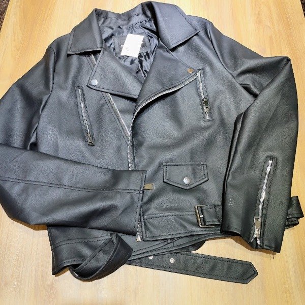 Producto - Campera Eco cuero