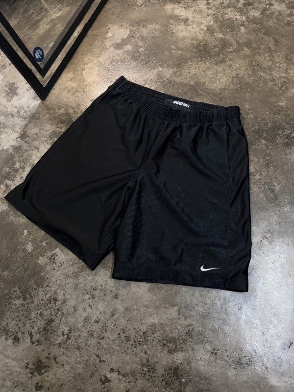Producto - Nike Basket 00s black (2XL)