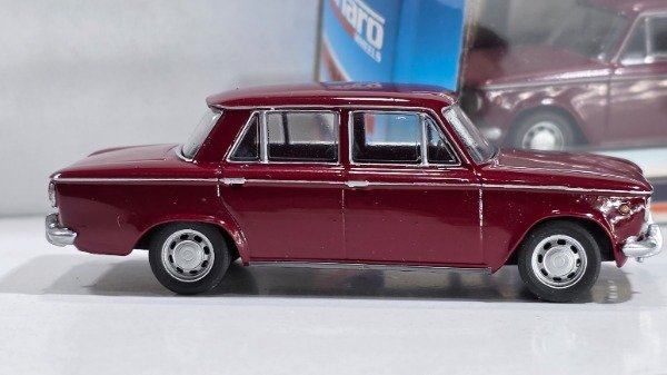 Producto - FIAT 1500 1/64 BORDO - 3