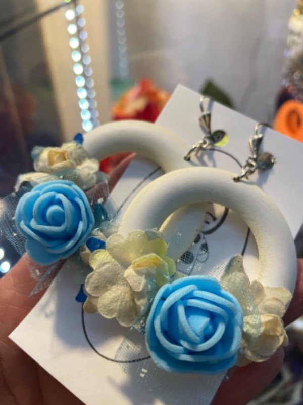Producto - Aros argolla blanco celeste