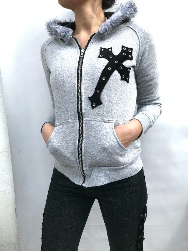 Producto - Fur zip eyelet cross - 7