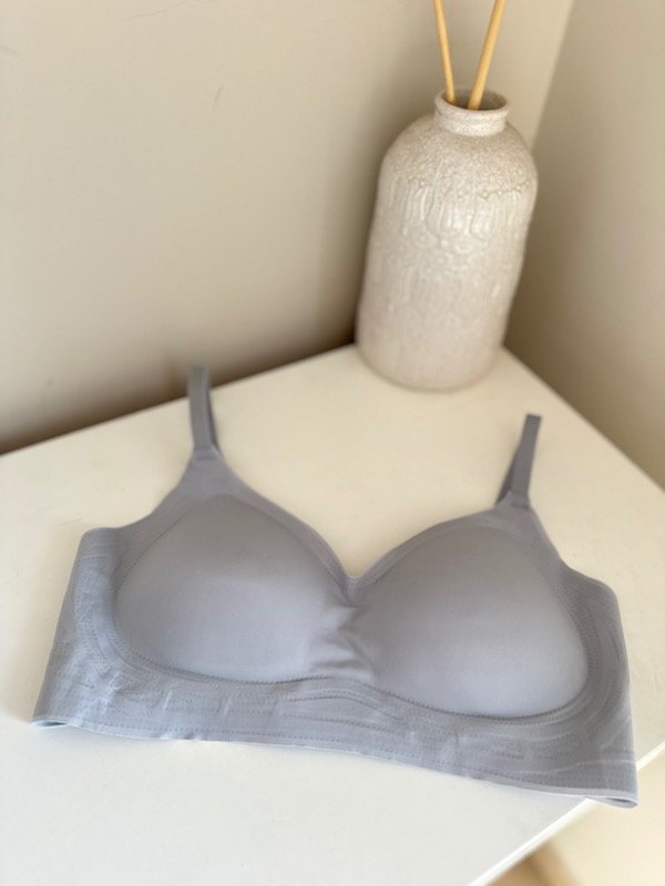 Producto - Corpiño sin costura #10 gris