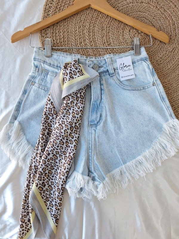 Producto - SHORT CAVADO