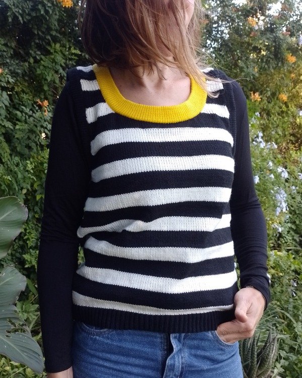 Producto - Chaleco Blanco y Negro (Talle M)